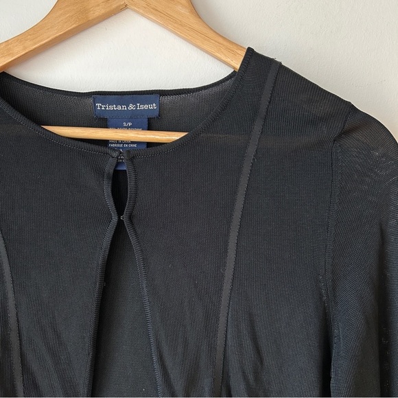 Vintage Y2K black stretch mesh cardigan with hook closure and floral embroidery - Picture 3 of 9